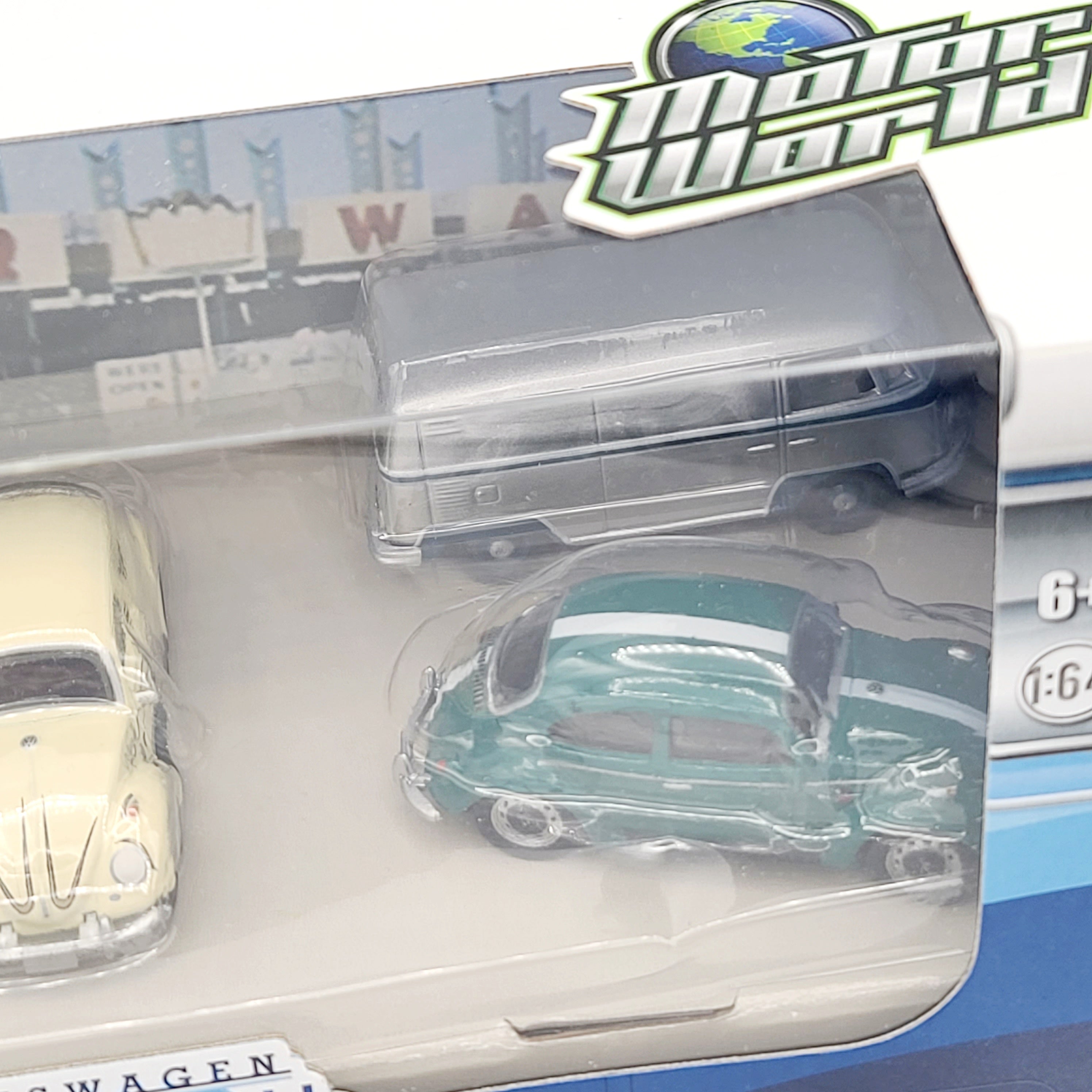 GreenLight "Volkswagen Car Wash" 5 Car Box Set - VW Beetle Bug Van Bus - 1:64 (2014 Motor World - Limited Edition)
